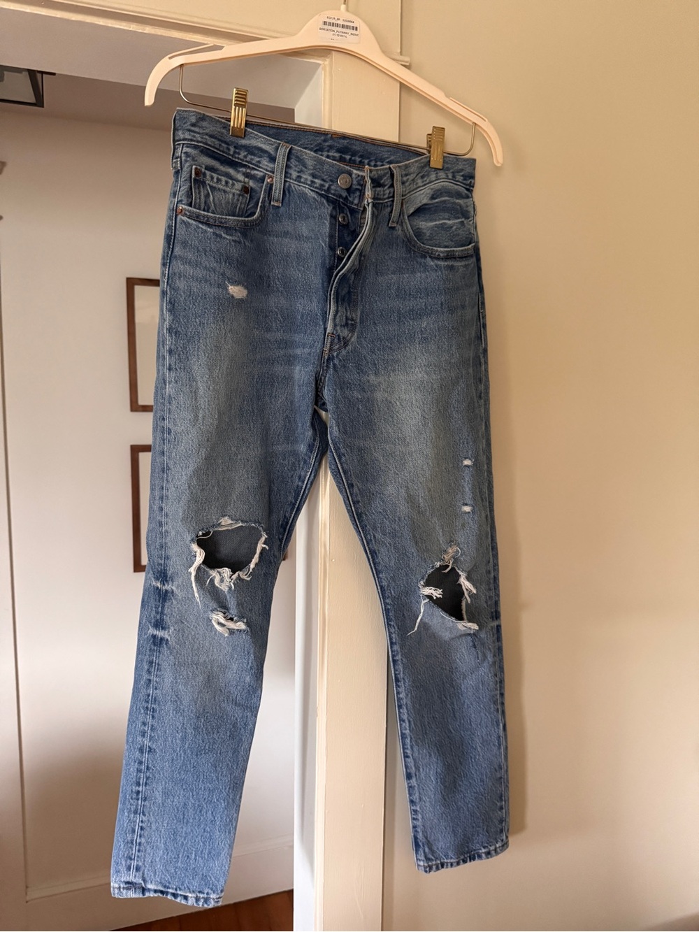 Levi’s women’s jeans 29 years